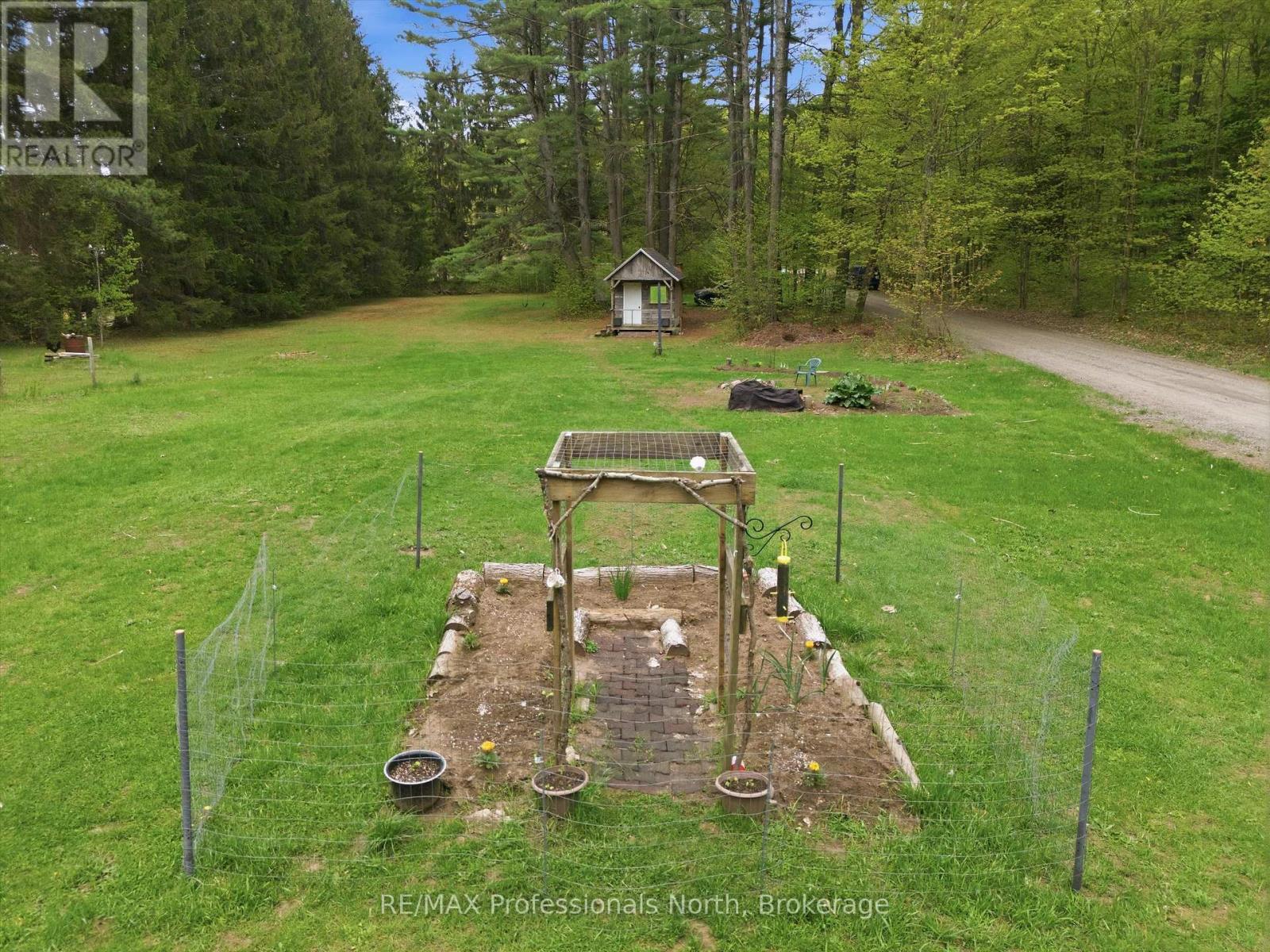 185 MUSKOKA 10 ROAD - 20