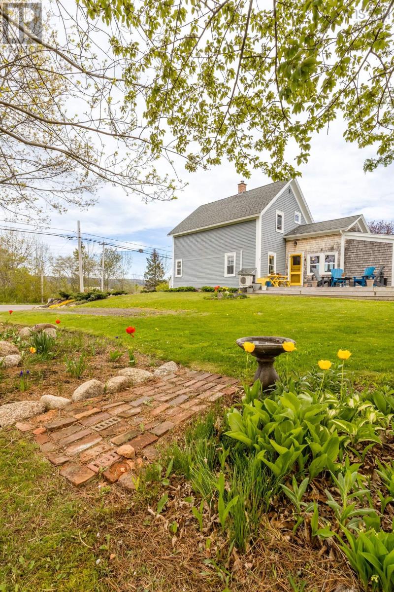 1232 Highway 201 - Image 3