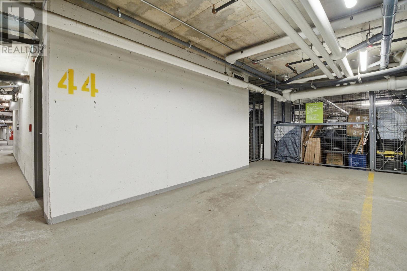 #406 1048 Wellington Street - 16