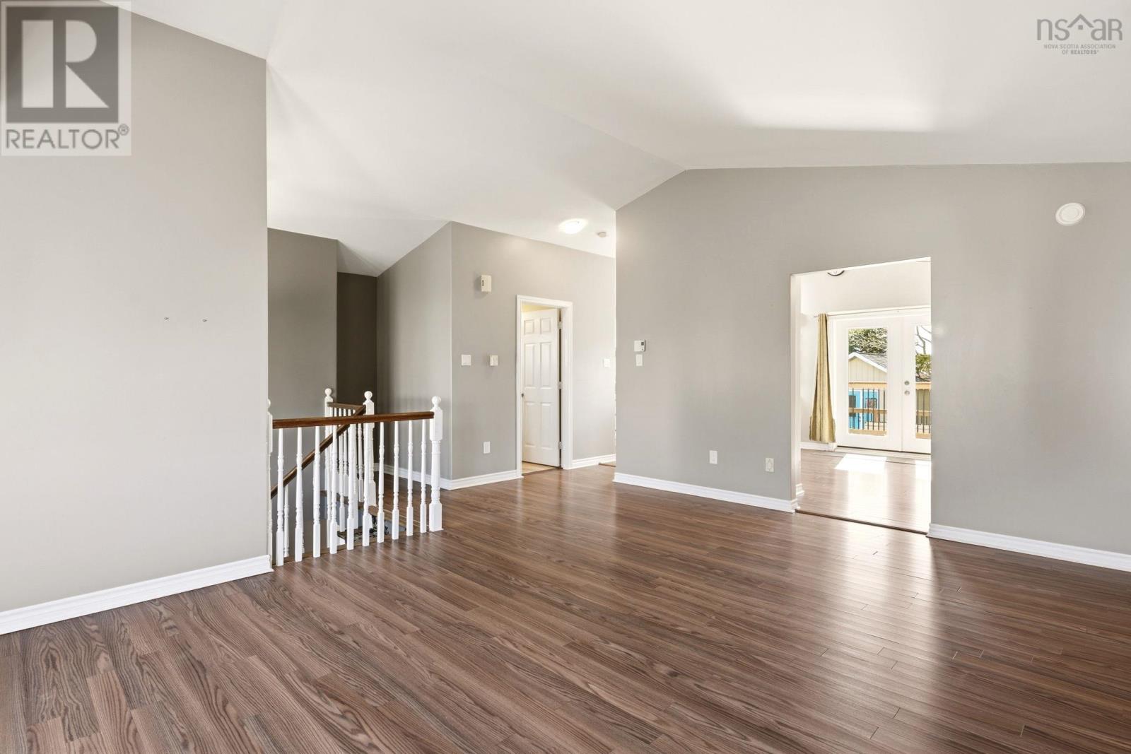 130 Jeep Crescent - 14