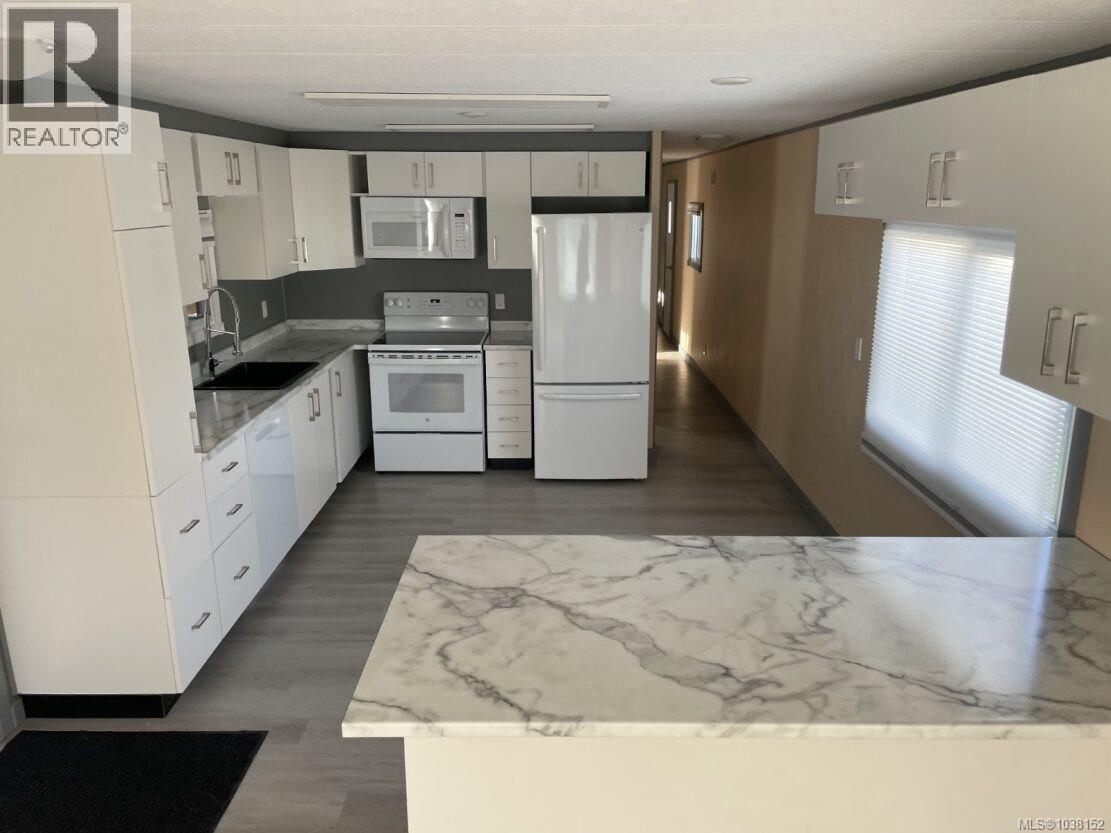 #20 3497 Gibbins Rd - 11