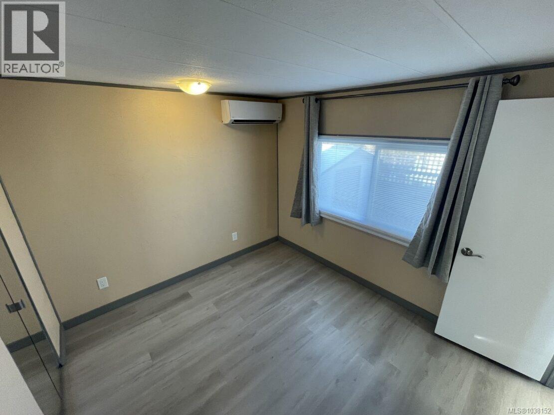 #20 3497 Gibbins Rd - 17