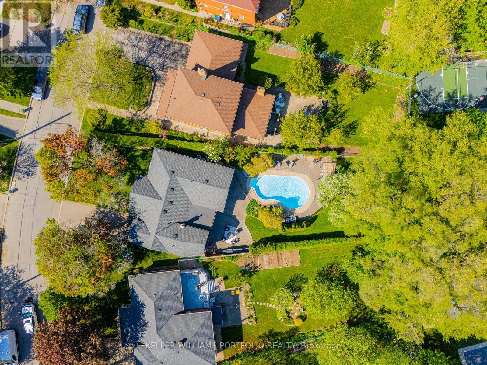 81 LYNNHAVEN ROAD N - 30