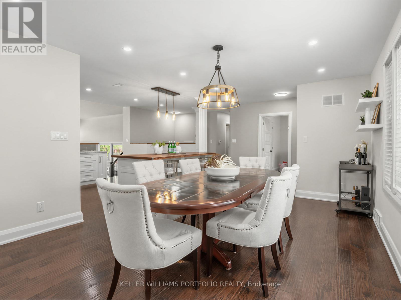 81 LYNNHAVEN ROAD N - 5