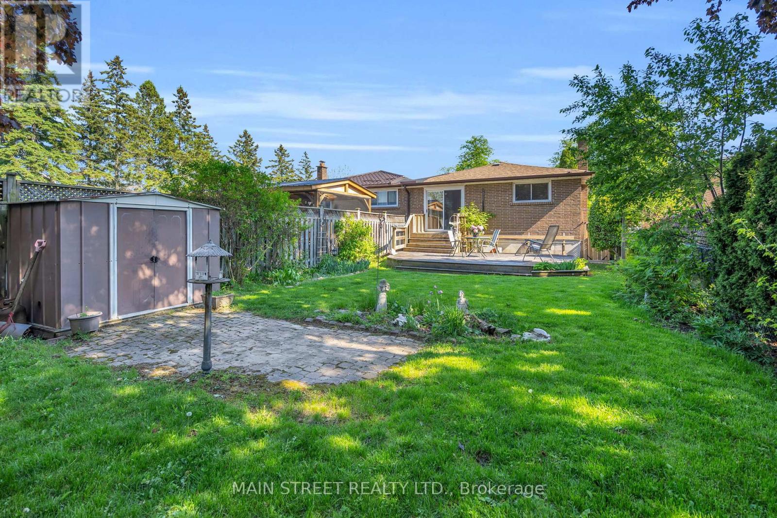 150 ANGUS DRIVE - 26