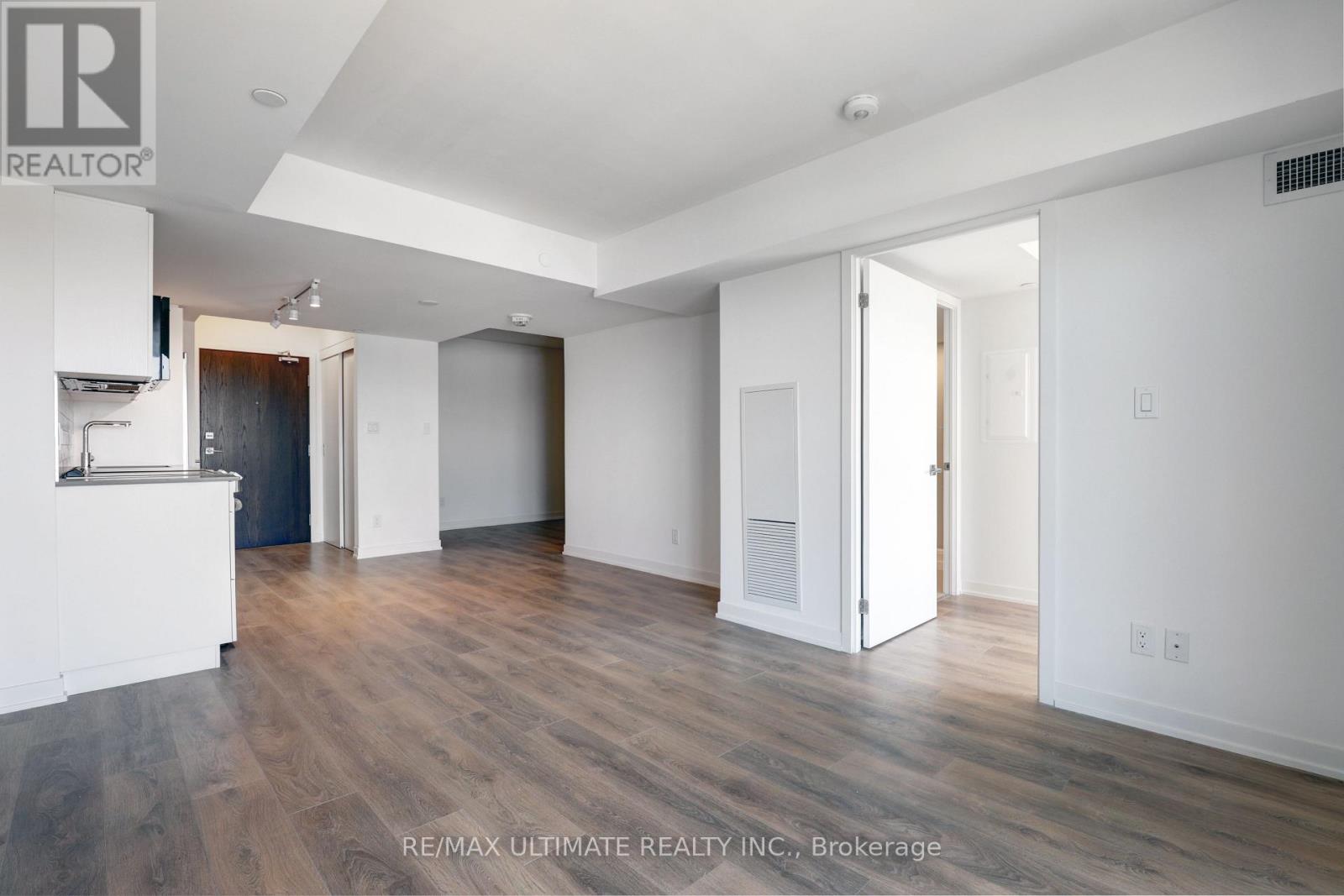 #513 1401 O'CONNOR DRIVE - Image 3