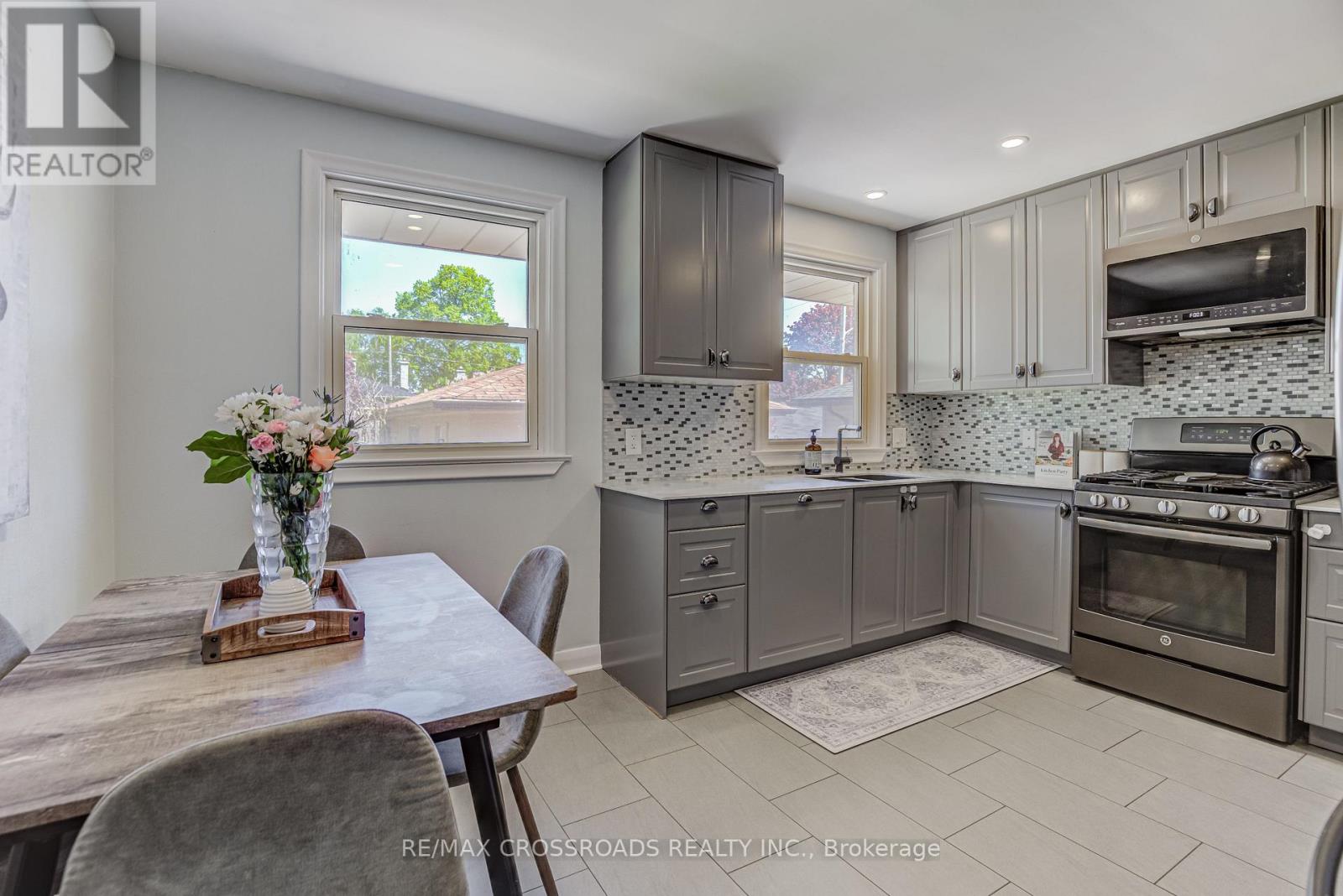 778 TENNYSON AVENUE - 12