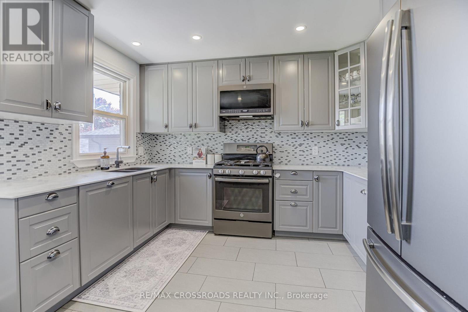 778 TENNYSON AVENUE - 13