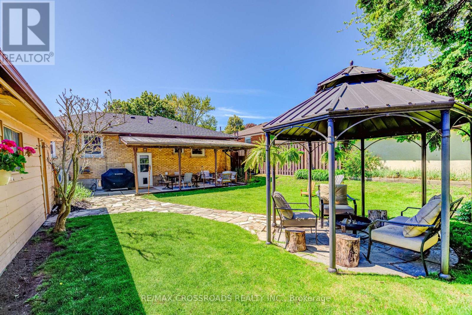 778 TENNYSON AVENUE - 37