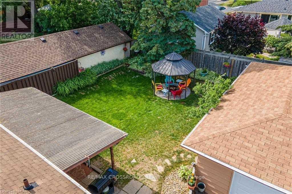 778 TENNYSON AVENUE - 41