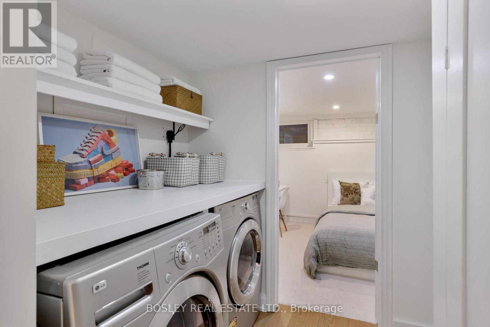 28 FRIZZELL AVENUE - 43
