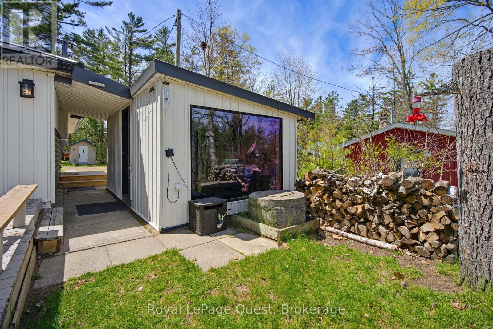 121 STANLEY ROAD - 26