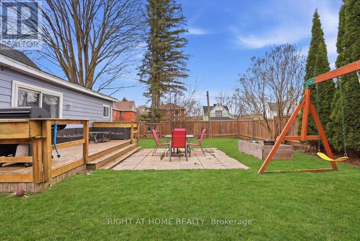 1 LEONARD AVENUE - 19