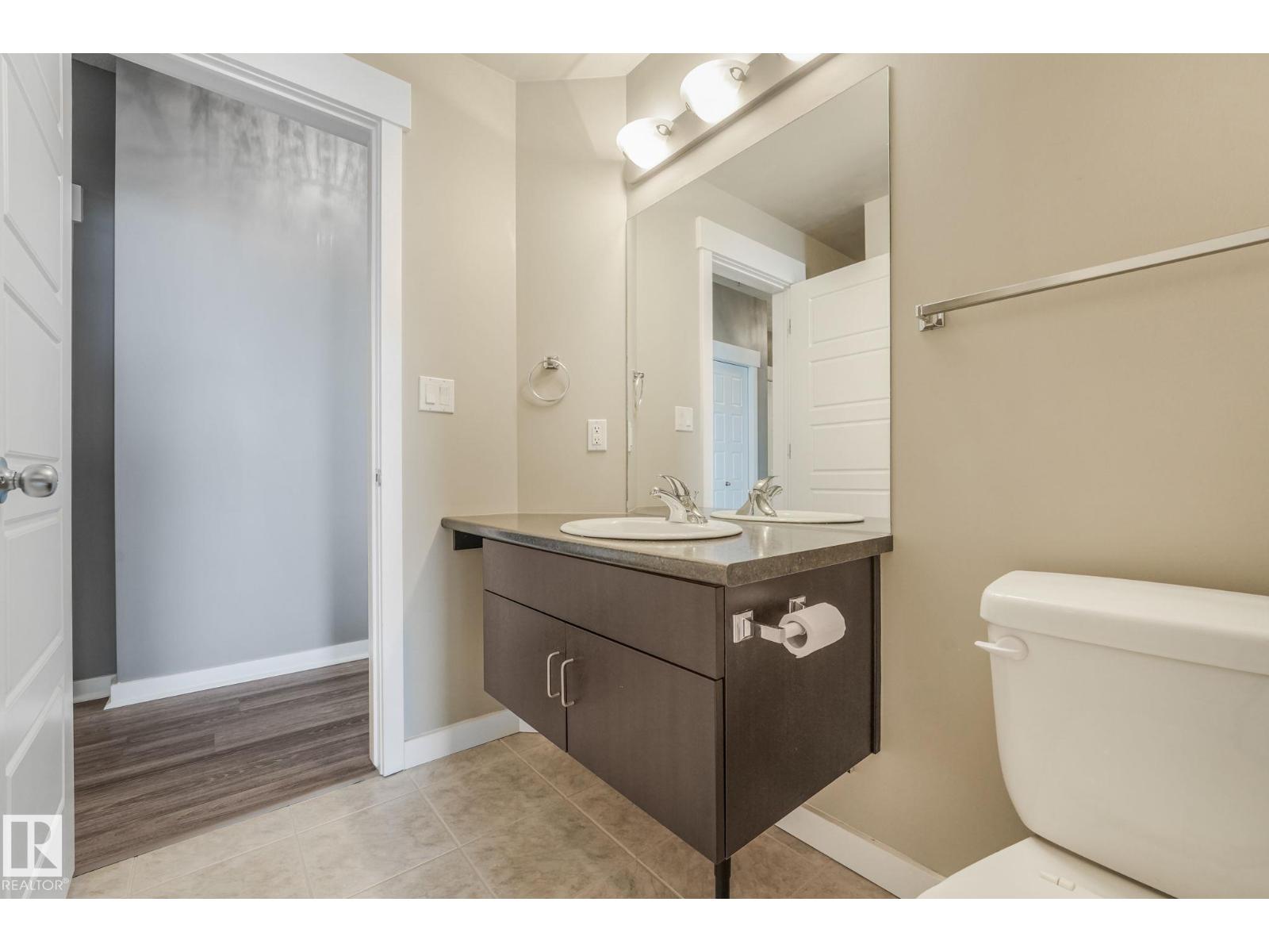 #412 10518 113 ST NW - 23