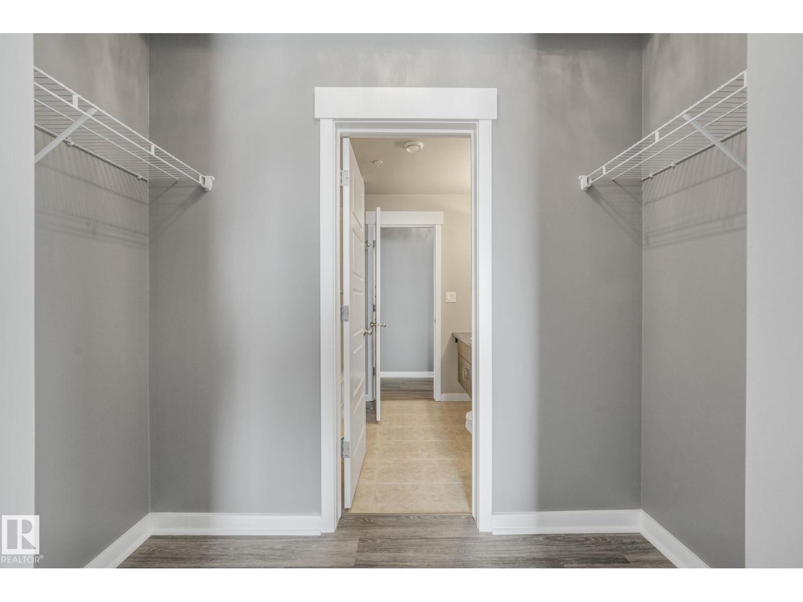#412 10518 113 ST NW - 26