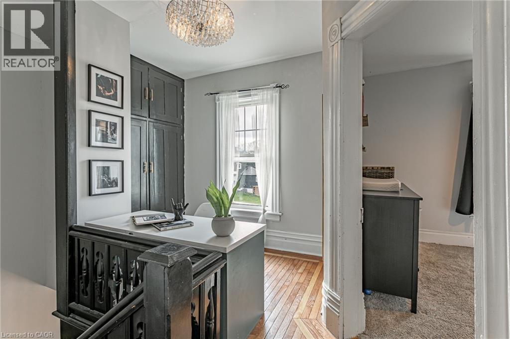 31 ANN Street - 24