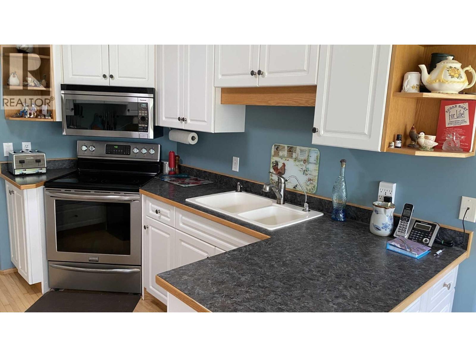 444 CAMERON ROAD - 5