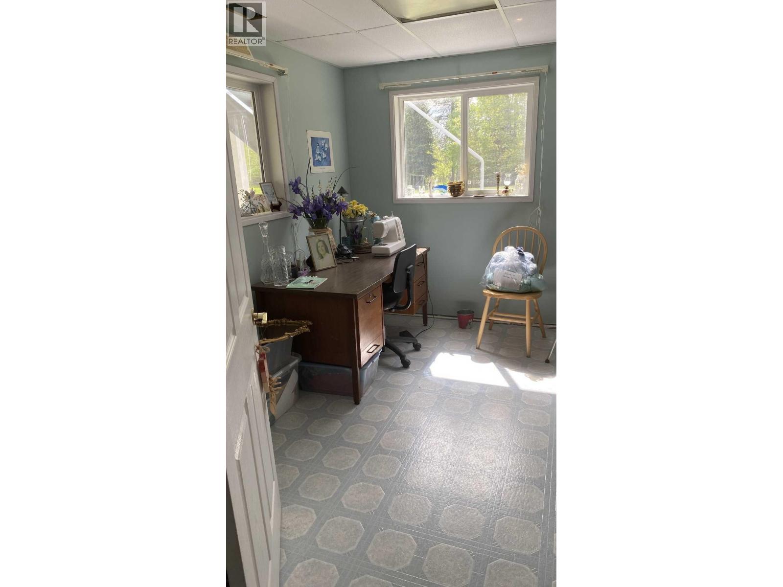 444 CAMERON ROAD - 15
