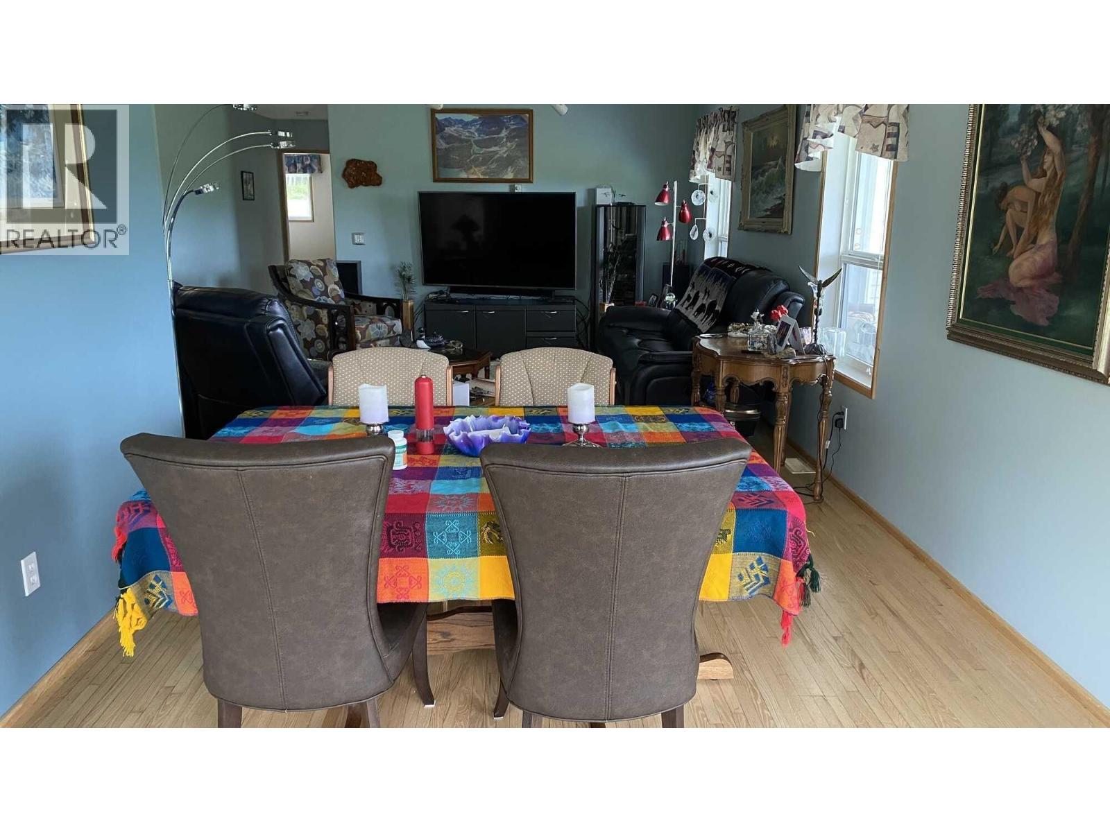 444 CAMERON ROAD - 8