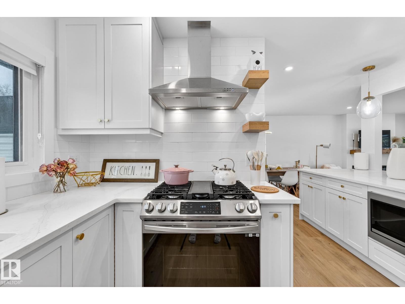 8604 142 ST NW - 16