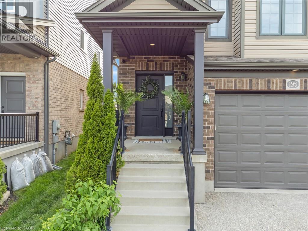 195 HARDCASTLE Drive - Image 3