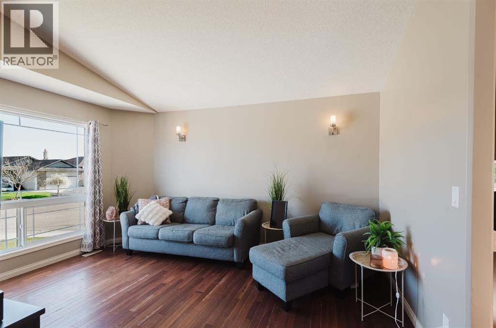 8801 72 Avenue - Image 3