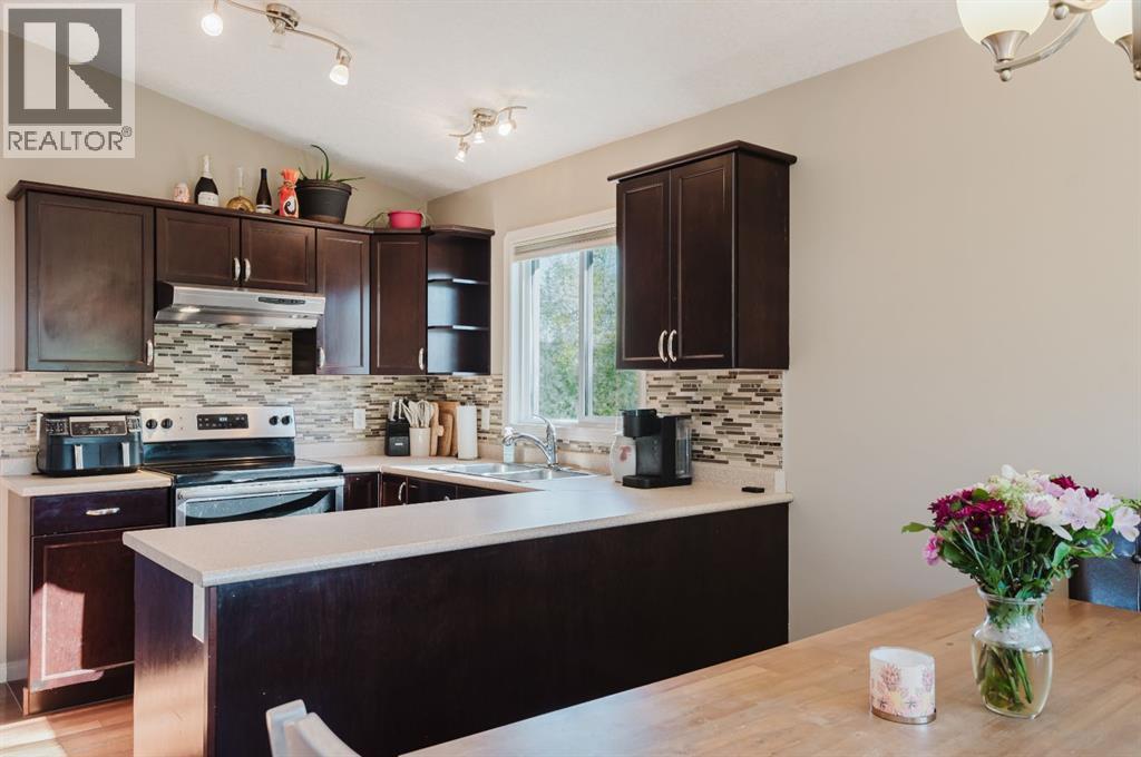 8801 72 Avenue - 7