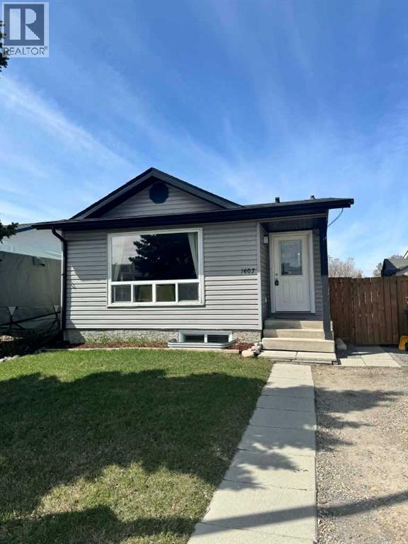 1607 Summerfield Boulevard - 1