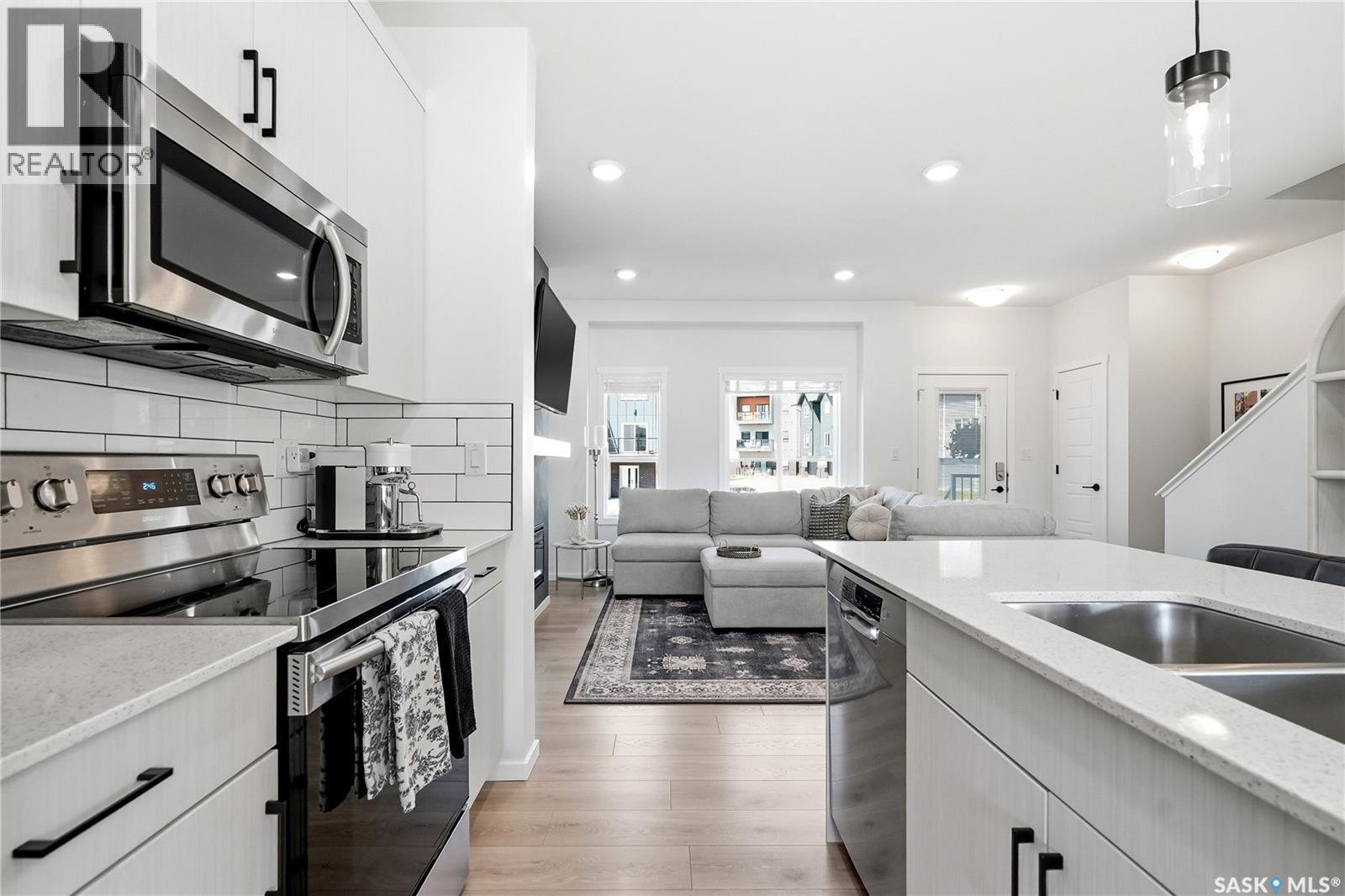 4234 Brighton CIRCLE — photo 11