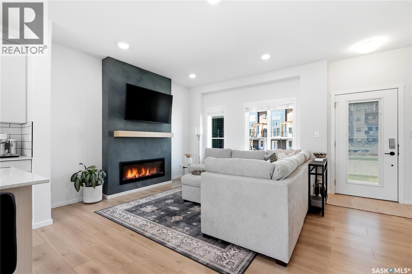 4234 Brighton CIRCLE - photo 3