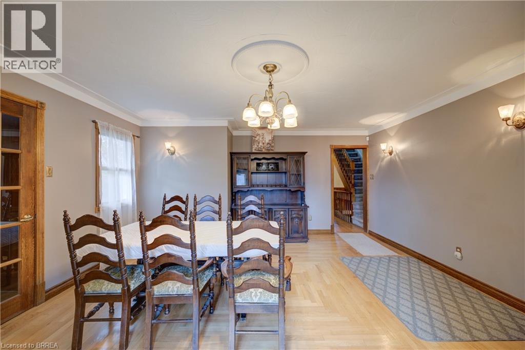37 FRANK Street - 16