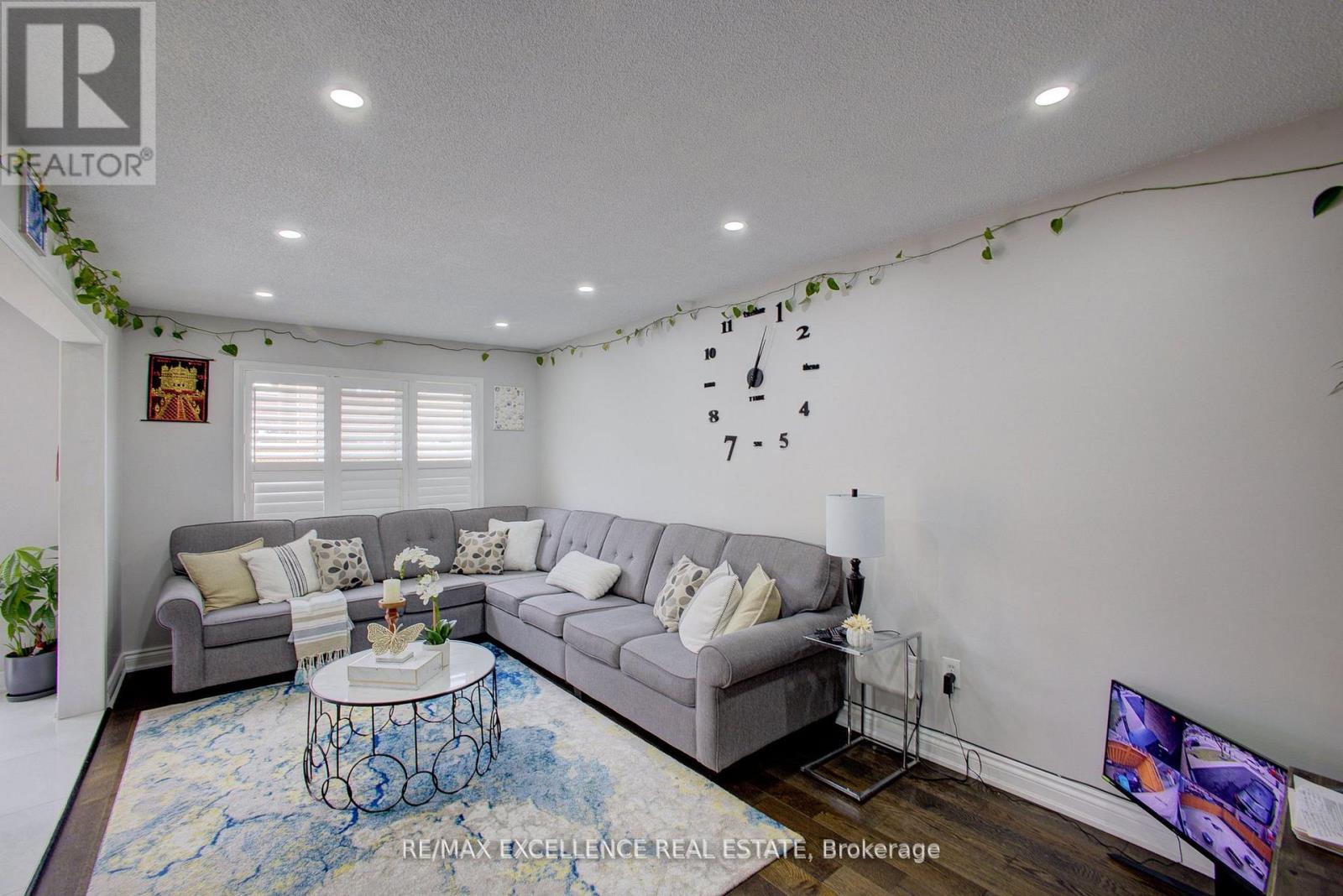 5 WILDSKY ROAD - 13