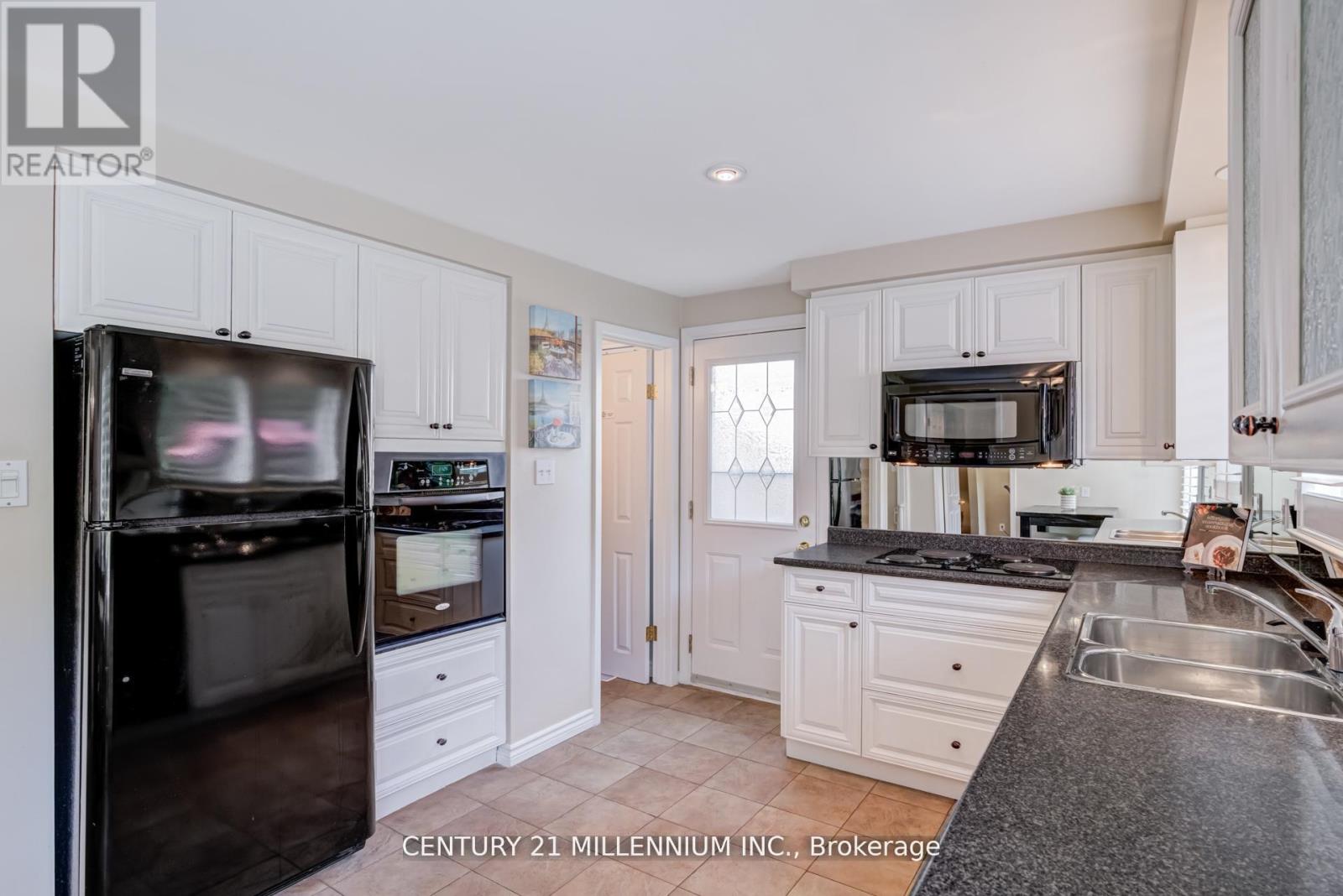 20 ALDERWAY AVENUE - 17