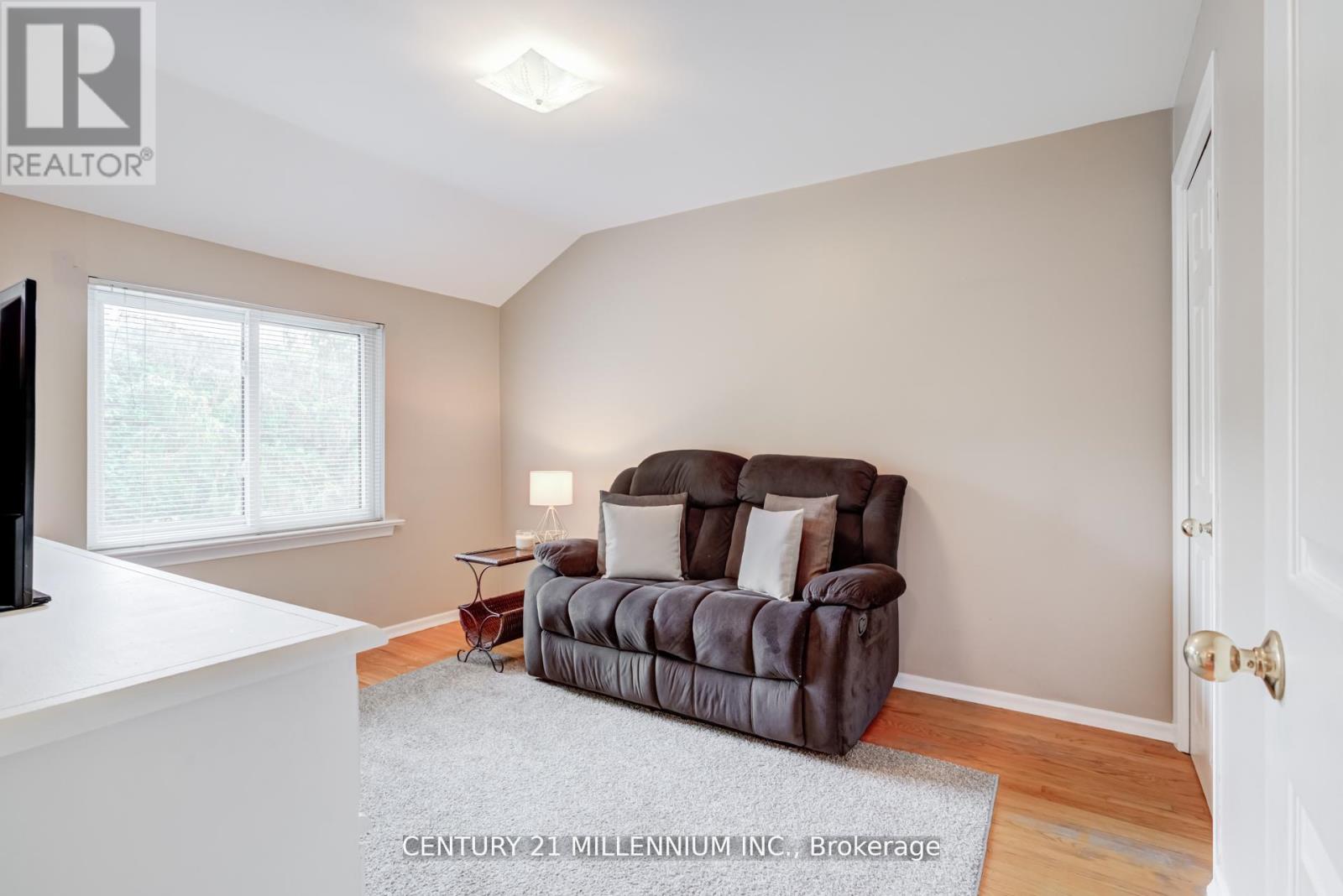 20 ALDERWAY AVENUE - 26