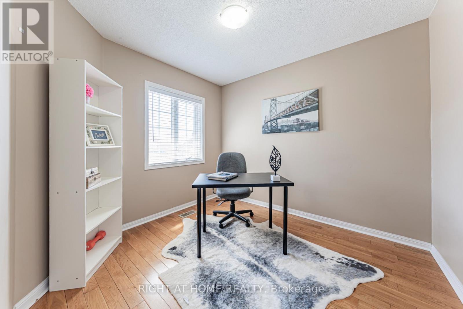 604 SUMMER PARK CRESCENT - 22