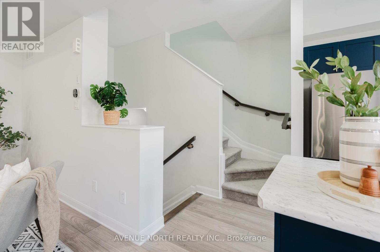 209 ATTWELL PRIVATE - 25
