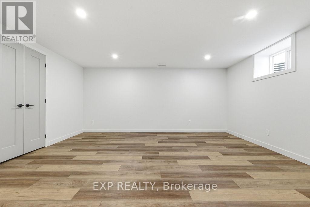 1482 GILLAN ROAD - 37
