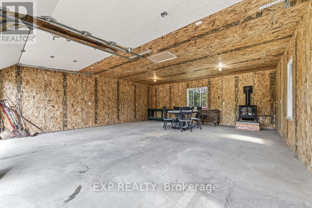 1482 GILLAN ROAD - 40