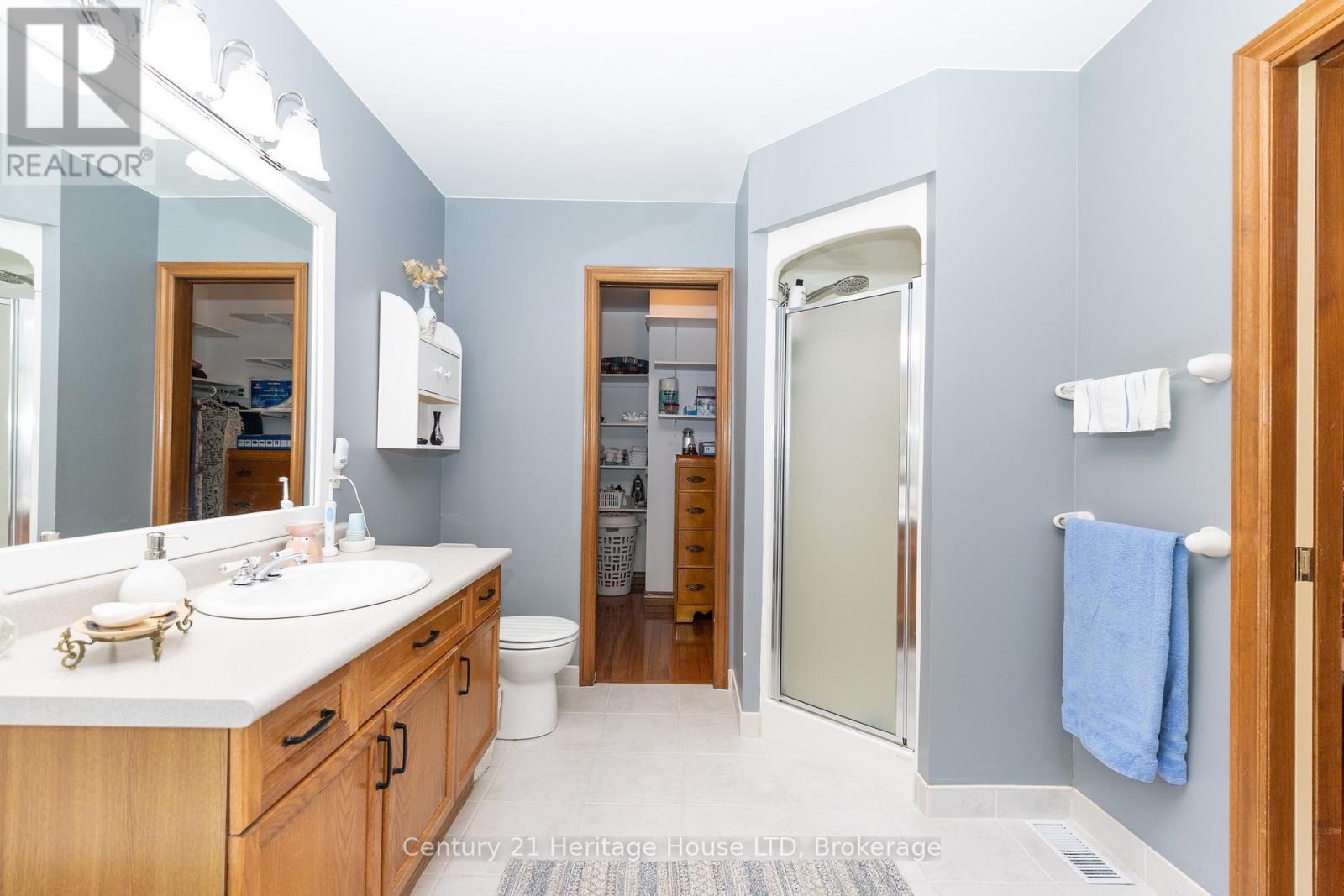 2468 SUNSET DRIVE - 25