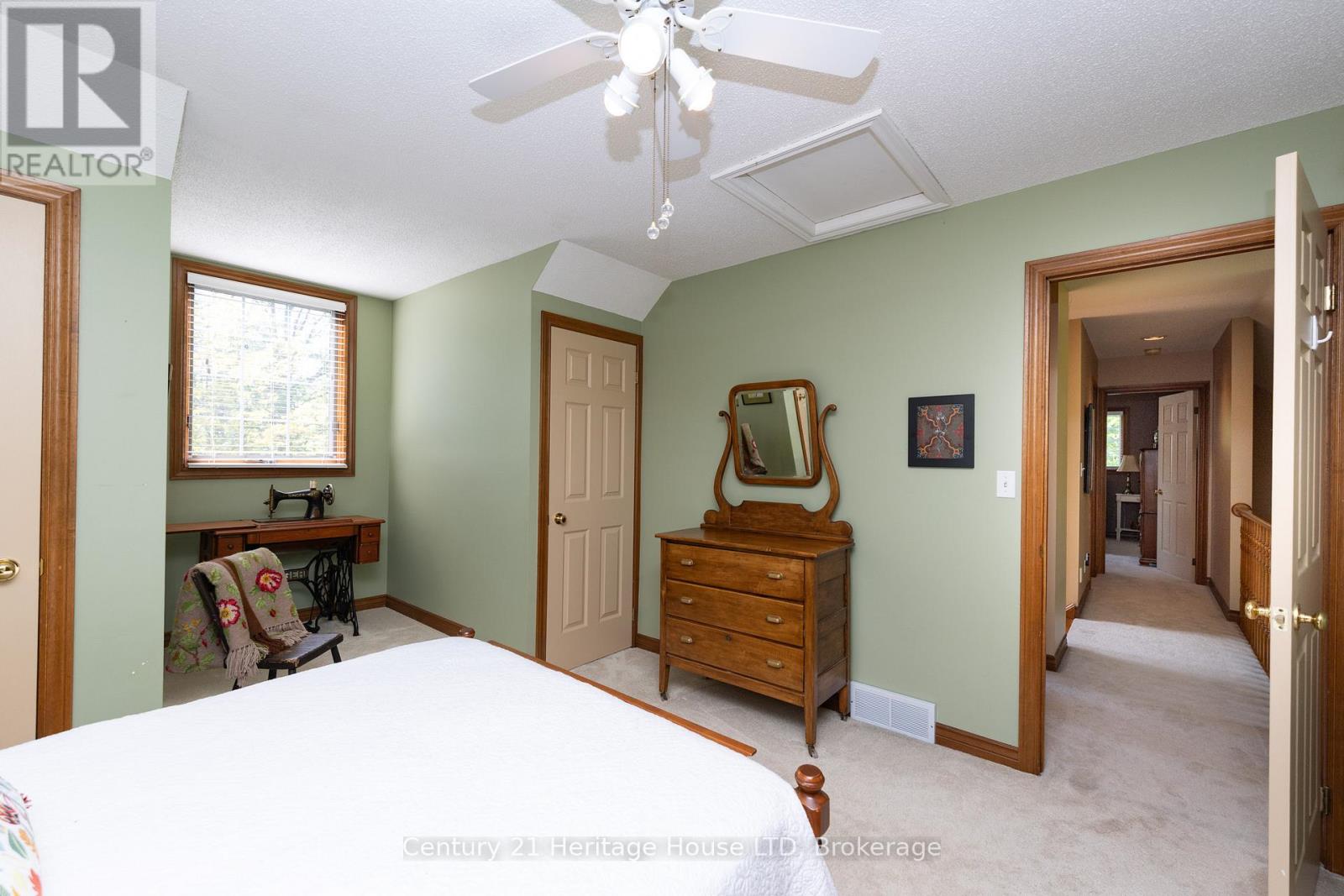 2468 SUNSET DRIVE - 31