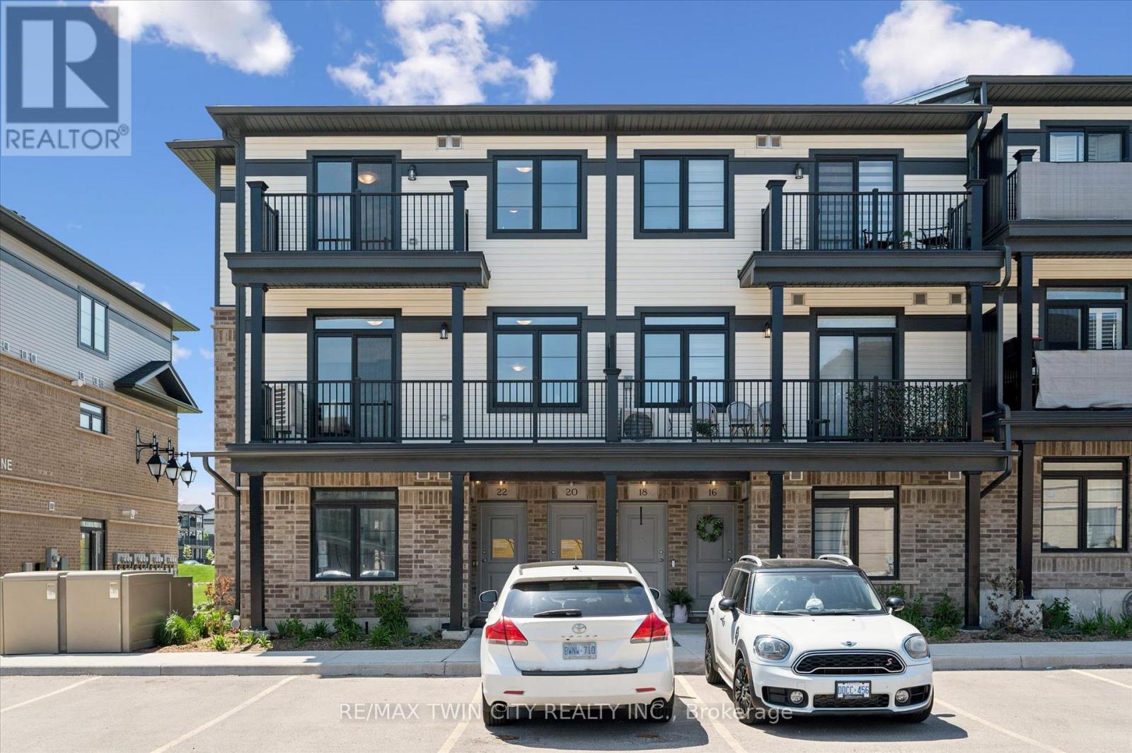 20 LOMOND LANE - 2