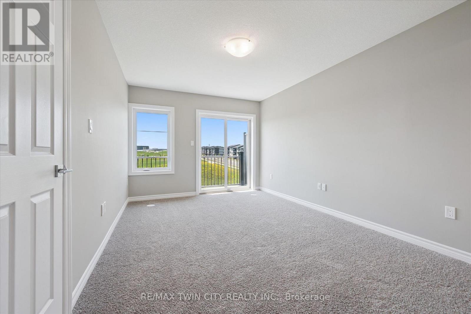20 LOMOND LANE - 34