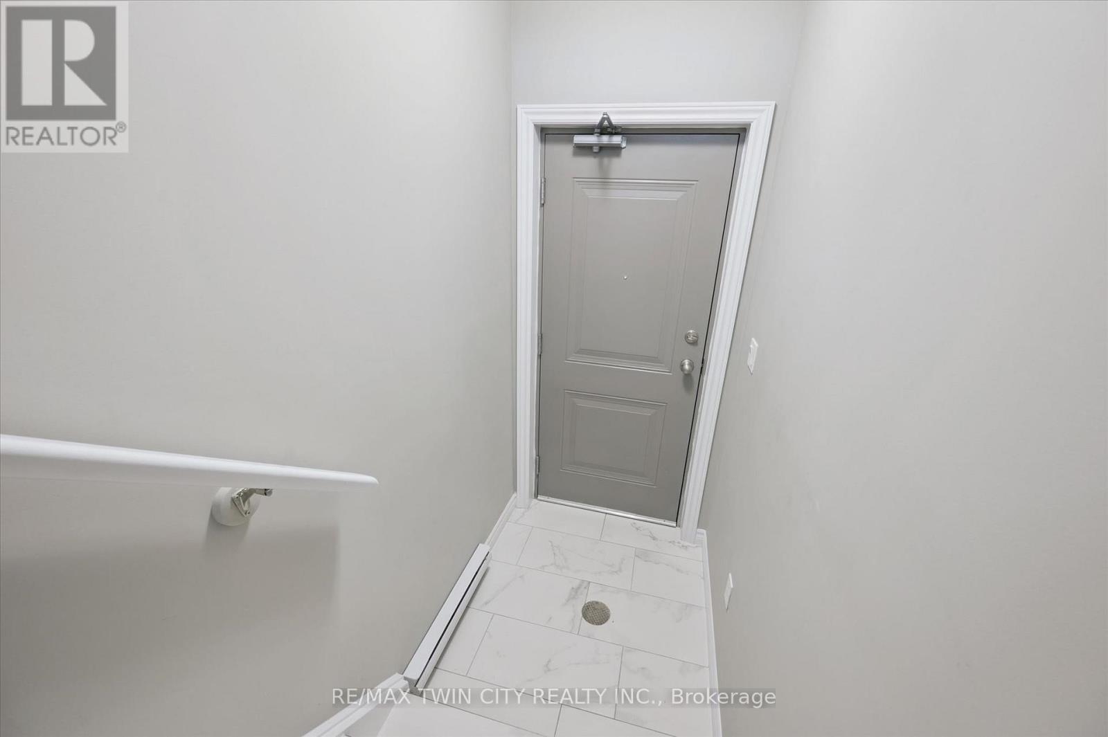 20 LOMOND LANE - 5