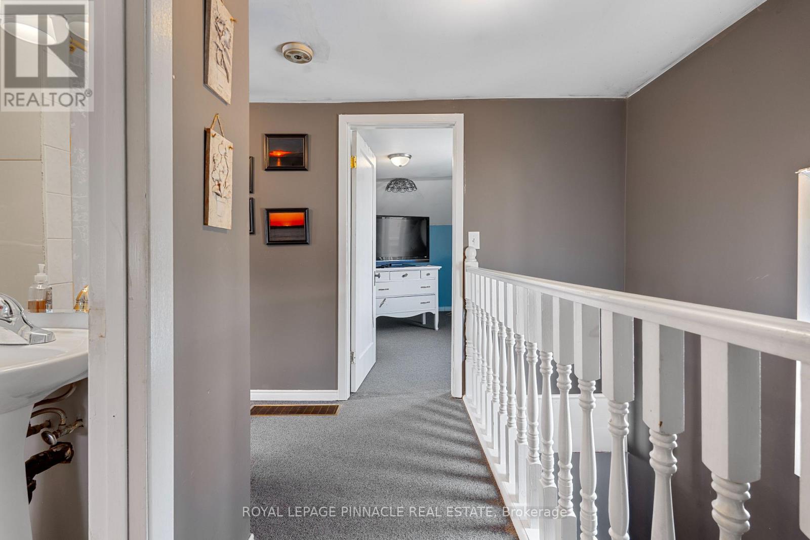 249 OWEN STREET - 19