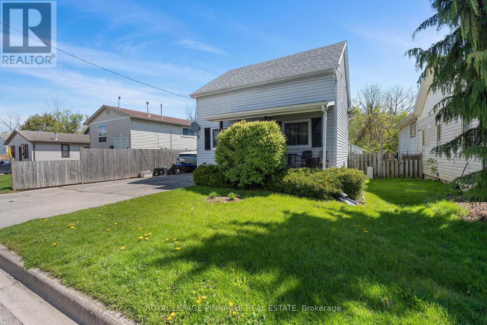 249 OWEN STREET - 2