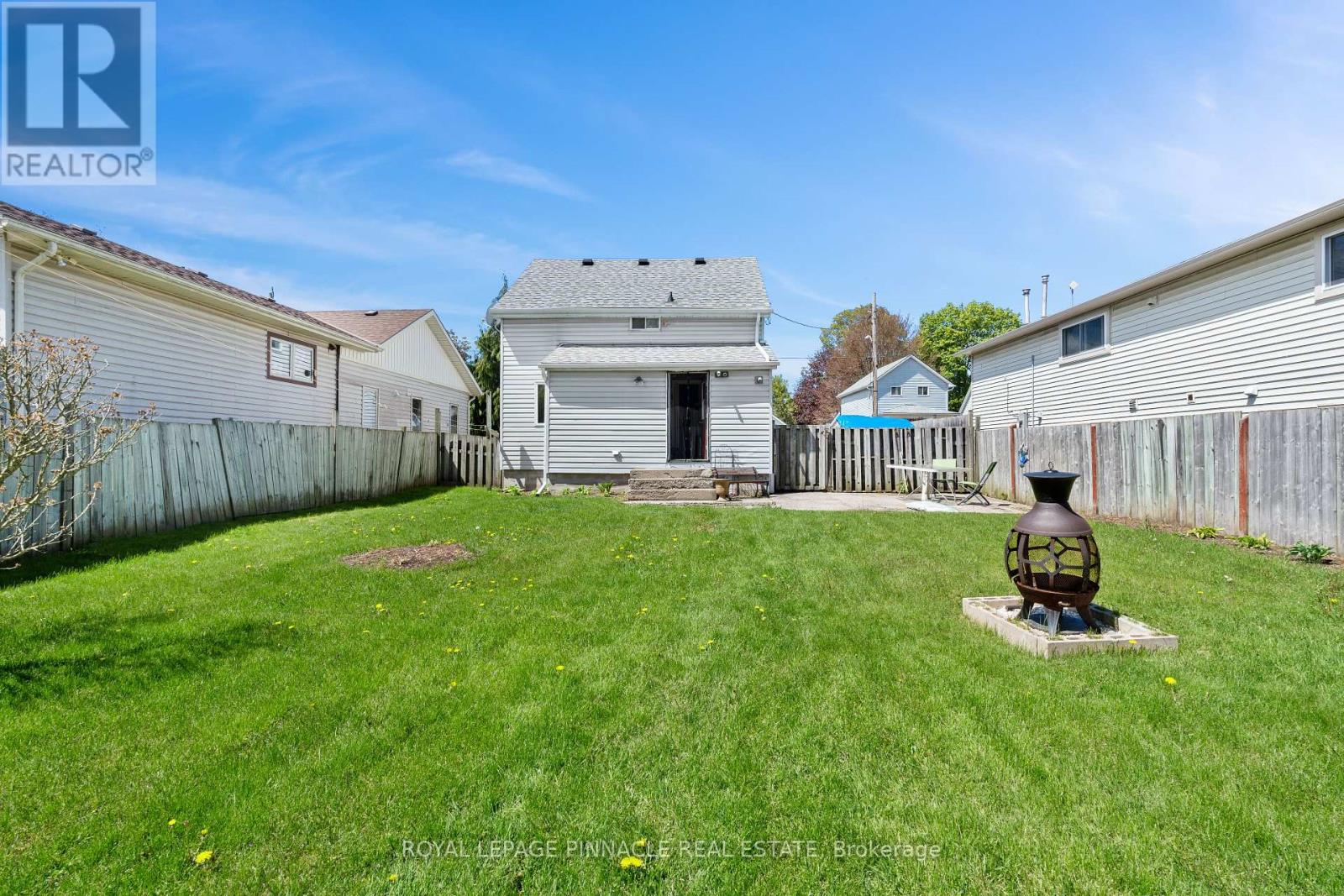 249 OWEN STREET - 29