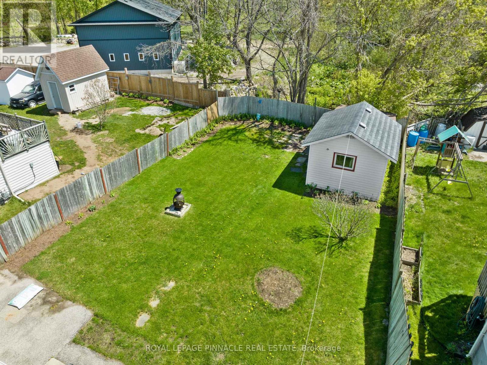 249 OWEN STREET - 33