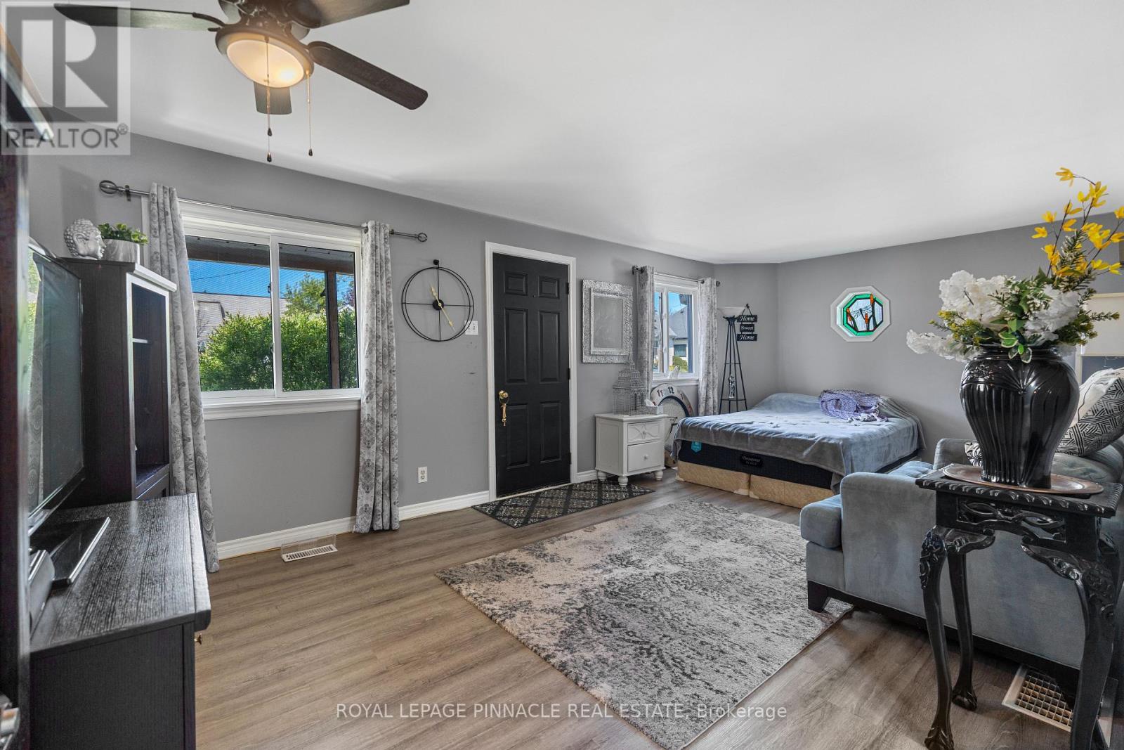 249 OWEN STREET - 7