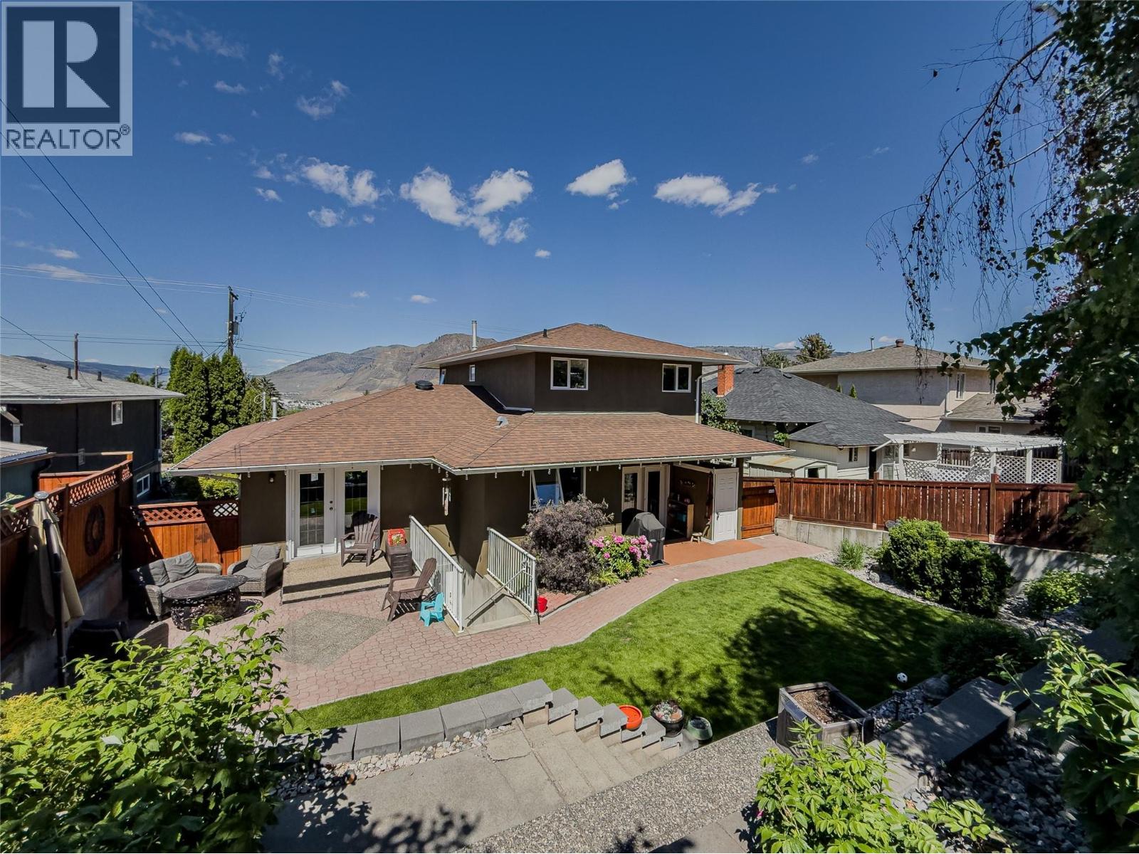 675 Munro Street - 32