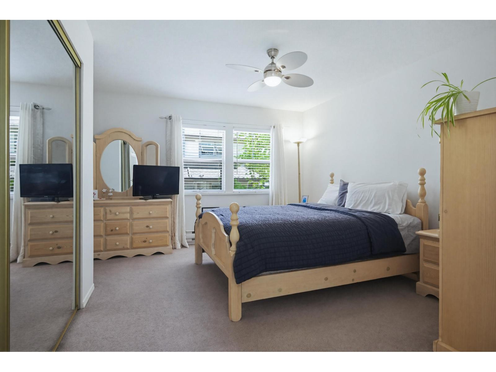54 16318 82 AVENUE, Surrey